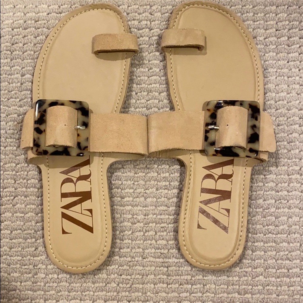 Zara flats